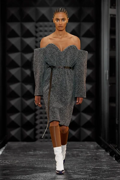 Look 6